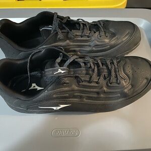 Mizuno Black turf Shoes
